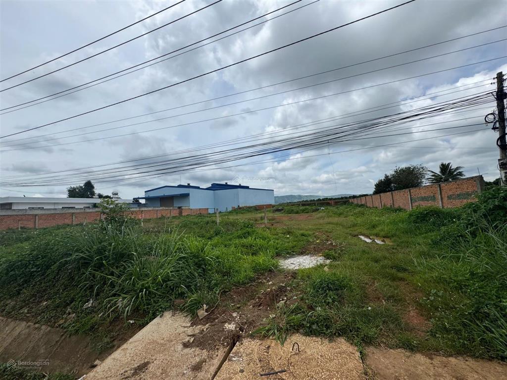 Bán 2400m2 mt ql20 xã đức trọng, có 400m2, đất ở vị trí kinh doanh