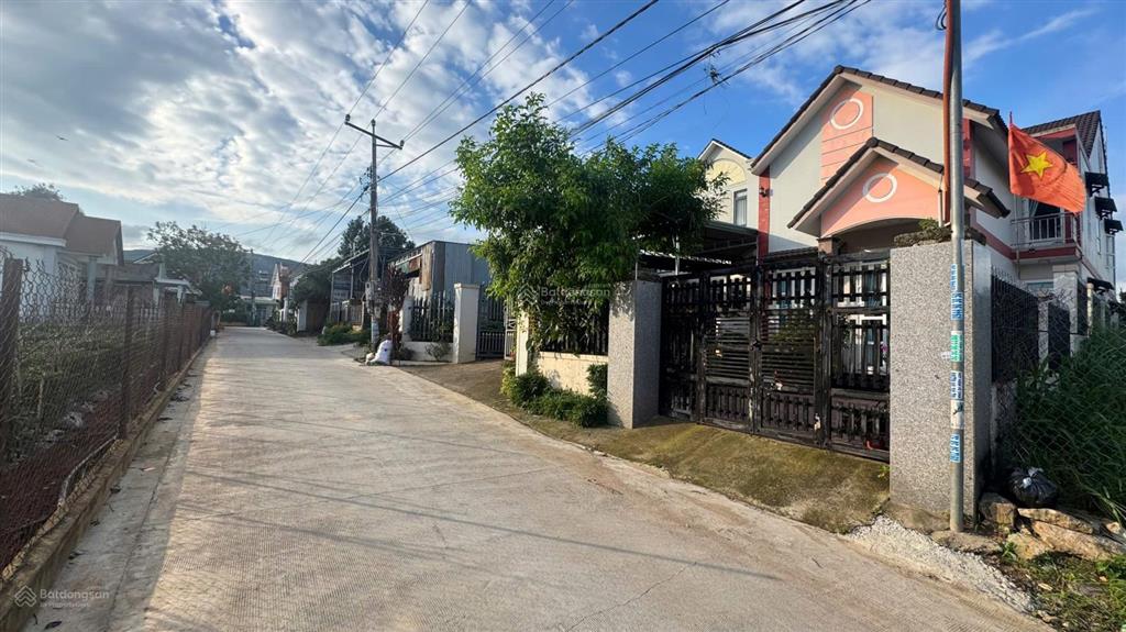 Bán đất gần sân bay liên khương dt 6x34m tc80m² cách ql20 chỉ 250m giá 2,35ty