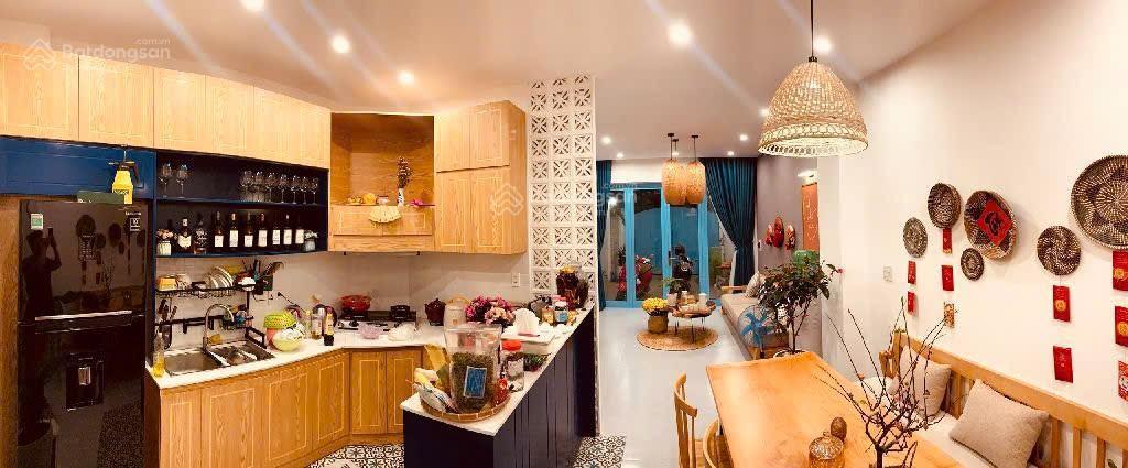 Cho thuê nguyên căn nhà đẹp nguyễn hữu thọ