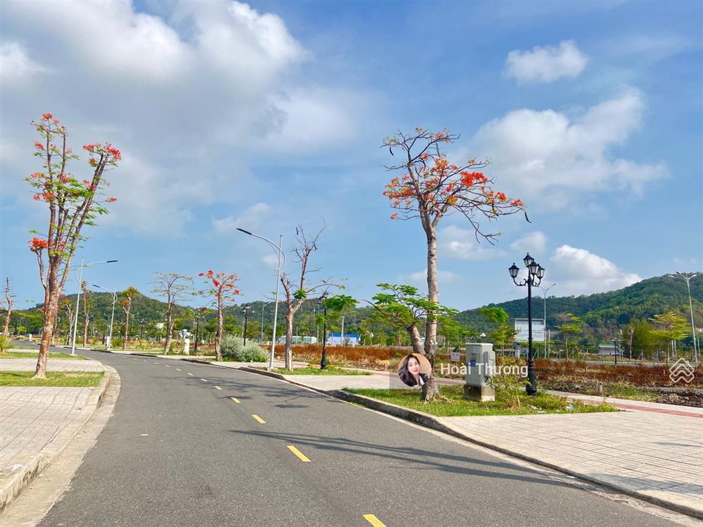 Một nền shophouse gần biển hà tiên, sổ đỏ hạ tầng hoàn thiện, chỉ 1,8 tỷ/0932 185 ***