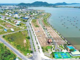 Một nền góc gần hồ bơi tiện ích, view biển hà tiên venice villas giá có sổ 8,999 tỷ/ 0932 185 ***