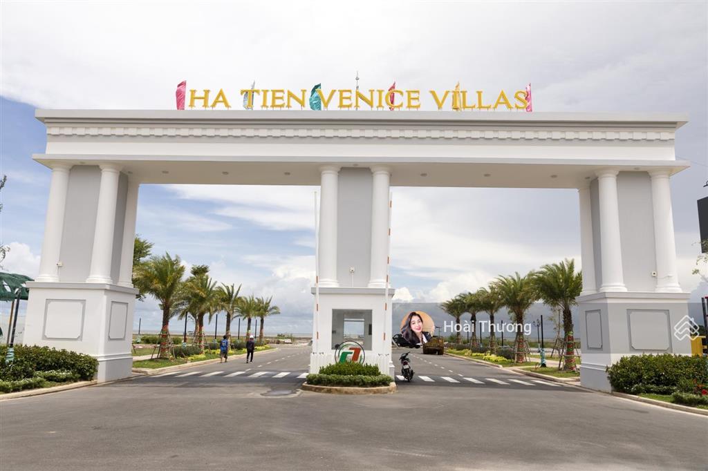Một nền góc gần hồ bơi tiện ích, view biển hà tiên venice villas giá có sổ 8,999 tỷ/0932 185 ***