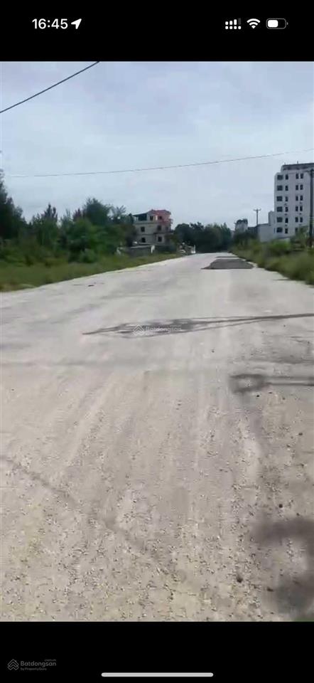 Bán lô đất căn góc 2 mặt tiền đường gần bãi biển hải tiến, đầu tư sinh lời cao 0961 556 ***