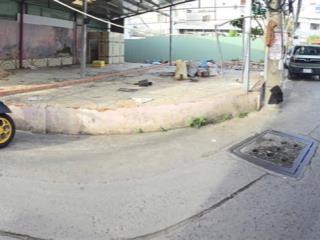 Bán nhà hẻm 7m lạc long quân cách lê đại hành 1km. dt 6,7x12m nở 8.4m