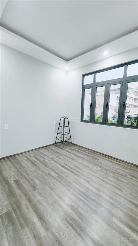 Hẻm 2 xe hơi lê ngã. dt 3,9x15m  3 tầng mới full nt. giá 8,6 tỷ