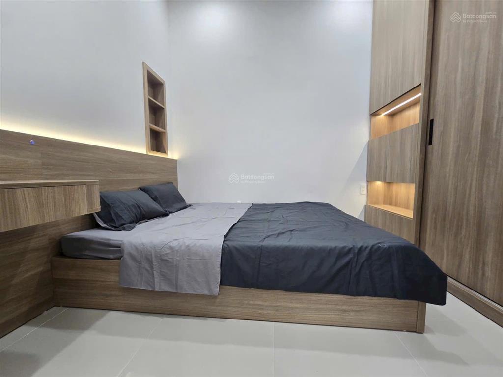 Hẻm 107 trần văn quang nhà đẹp, 3pn, trệt + lầu. giá 5,15 tỷ