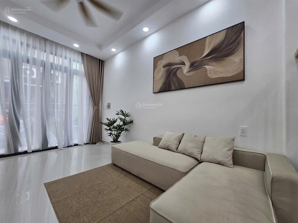 Hẻm 107 trần văn quang nhà đẹp, 3pn, trệt + lầu. giá 5,15 tỷ