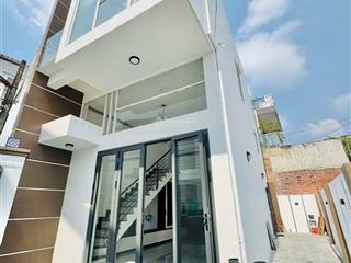 Bán nhà lầu trung tâm 4.5 tỷ kinh doanh, gần chợ đêm biên hùng, 1 sẹc đường chính chỉ 100m