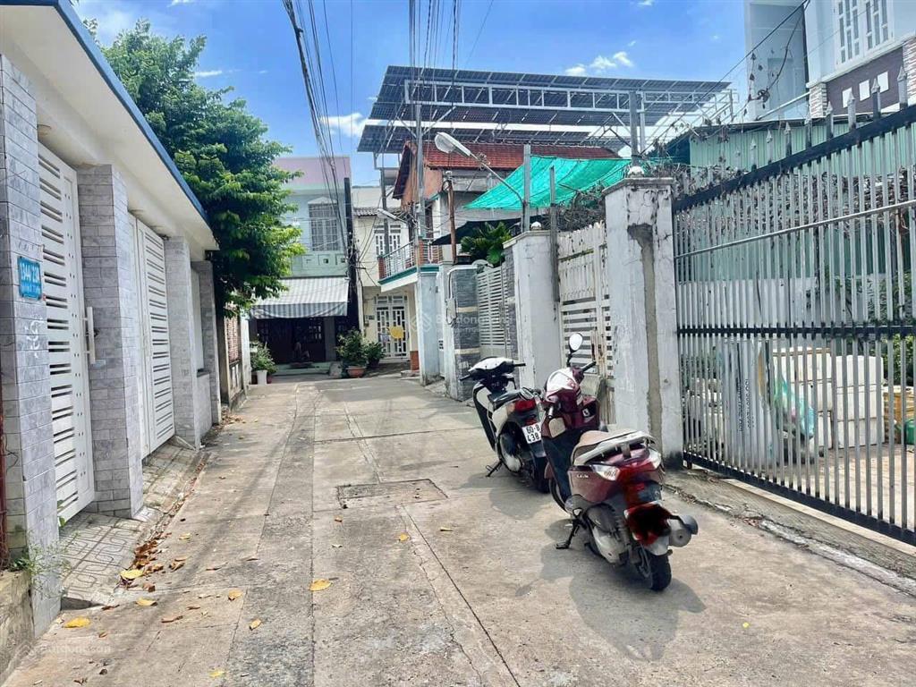 Bán 232m2 đất phường tân phong chỉ 8 tỷ, gần công viên giương tử giang.2 xẹc ra nguyễn ái quốc