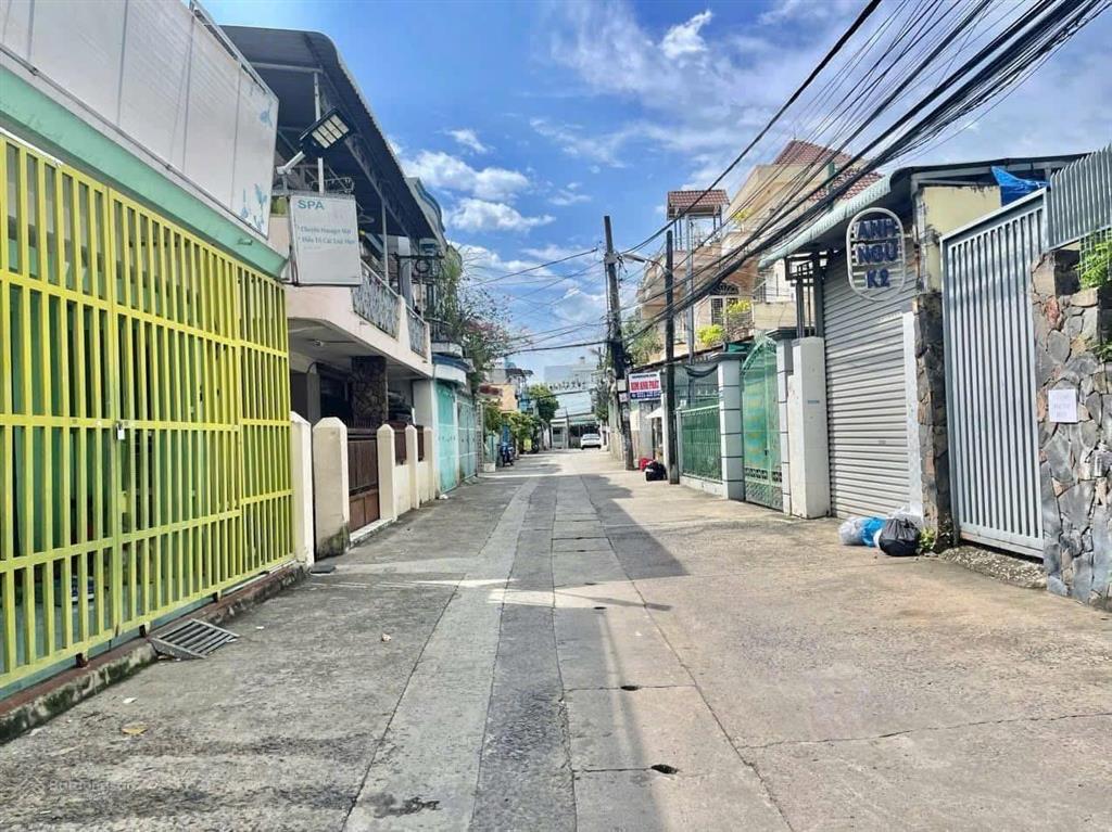 Bán 232m2 đất phường tân phong chỉ 8 tỷ, gần công viên giương tử giang.2 xẹc ra nguyễn ái quốc