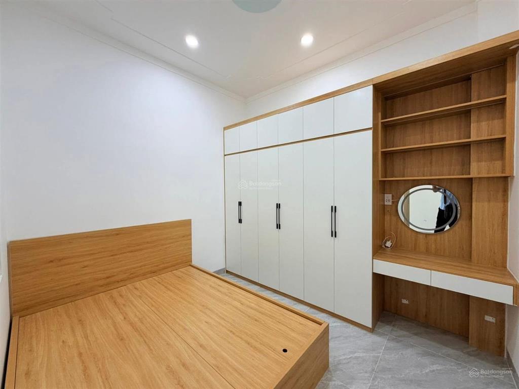 Bán căn góc 2 lầu thuộc kdc bửu long mới p. trấn biên, nhà mới ở hiện đại đầy đủ tiện nghi