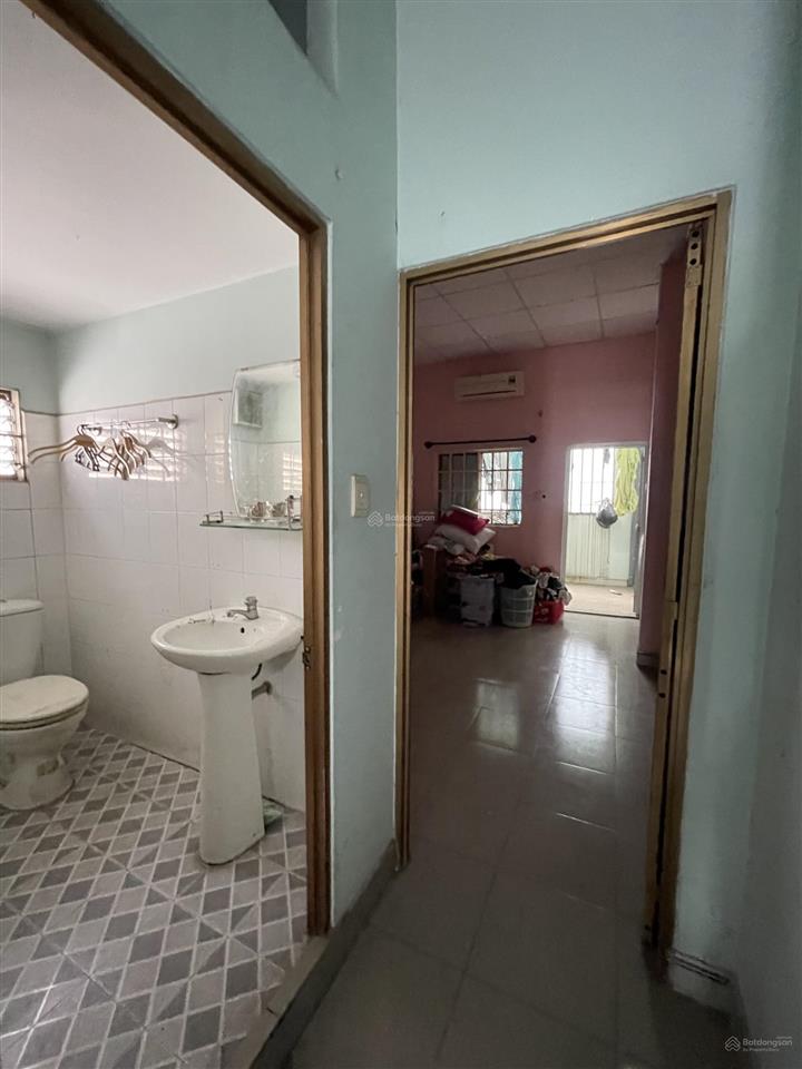 Bán nhà 2 lầu khu viên chức bv 7b, p. tân phong, giá chỉ 4.25 tỷ (81m2) hẻm thông mua bán nhỏ