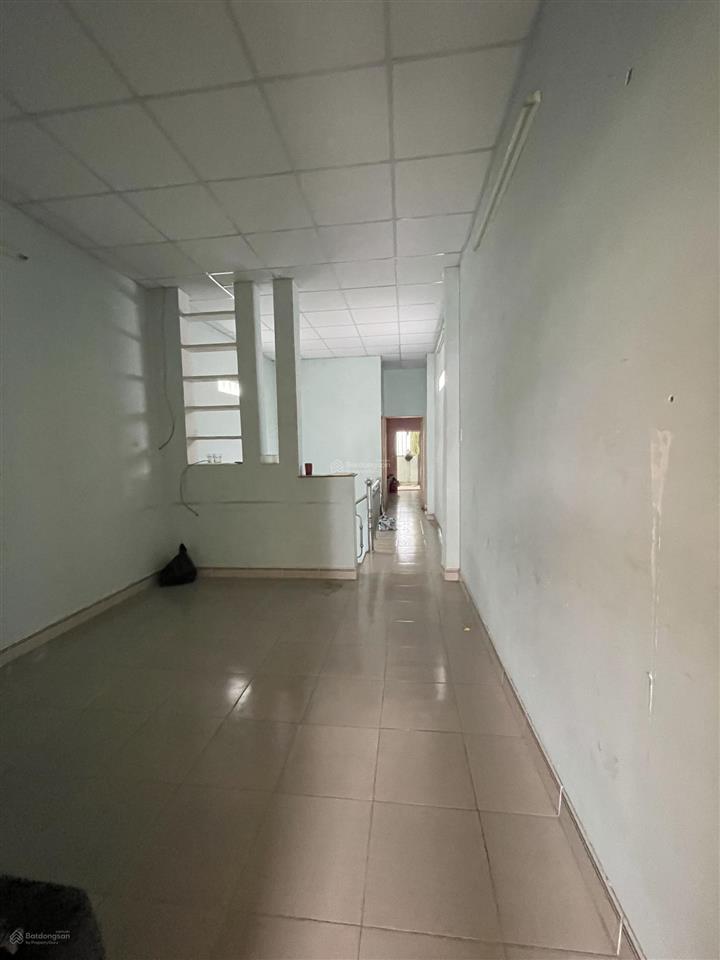 Bán nhà 2 lầu khu viên chức bv 7b, p. tân phong, giá chỉ 4.25 tỷ (81m2) hẻm thông mua bán nhỏ