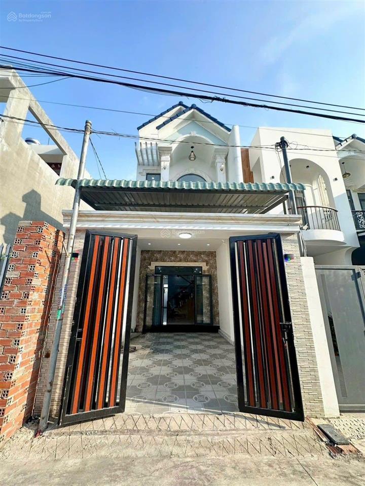 Nhà lầu mới 93m2 p.tân phong chỉ 4.2 tỷ,đường ô tô,gần chợ trường học,cây xăng 26.