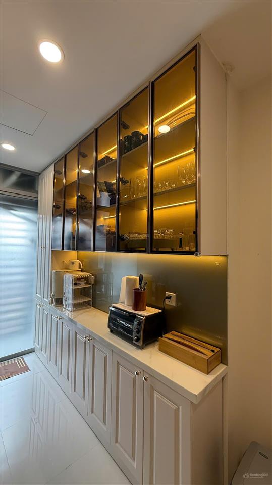 Bán cc 3pn 2wc tại vinhomes central park, 108,7m2, giá siêu hời!