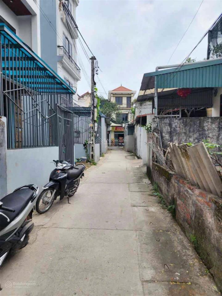 Bán đất xóm 7 độ chàngngõ thôngô tô123m2mt 5mnhỉnh 6 tỷ 0976 767 ***