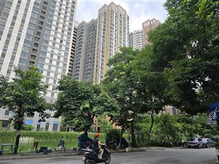 Bán nhà làng việt kiều châu âu  nguyễn văn lộc view hồ 80m2* 5 tầng. vị trí kinh doanh giá 28.5 tỷ