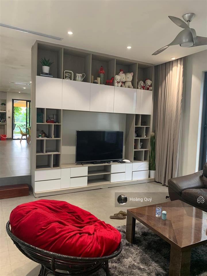 Biệt thự sân vườn kđt mễ trì  nam từ liêm 200m2*hai mặt tiền 10m. view khuôn viên giá 68 tỷ