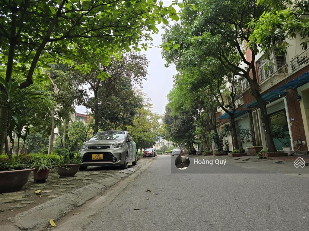 Biệt thự sân vườn kdt trung văn  nam từ liêm 179.5m2*mặt tiền 10m view khuôn viên vị trí đẹp