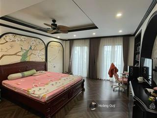 Bán nhà phân lô phố nguyễn thị định  cầu giấy 40m2*5 tầng. vị trí kinh doanh vỉa hè rộng giá 19 tỷ