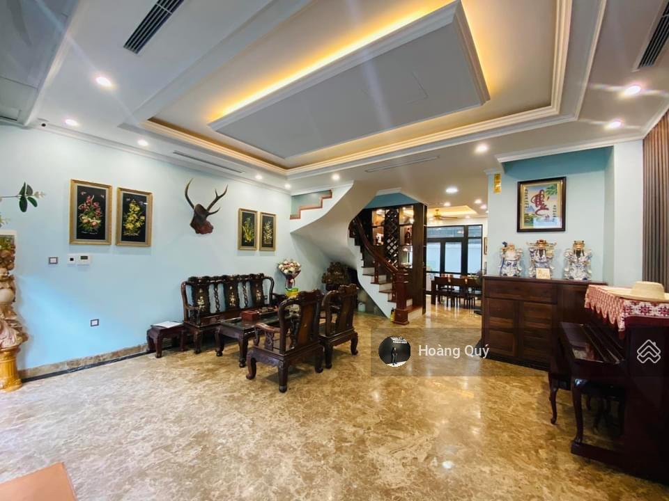 Nhà vườn kđt mỹ đình  từ liêm 125m2* mặt tiền 9m. vị trí đẹp kinh doanh hầm gara chỉ 39.5 tỷ