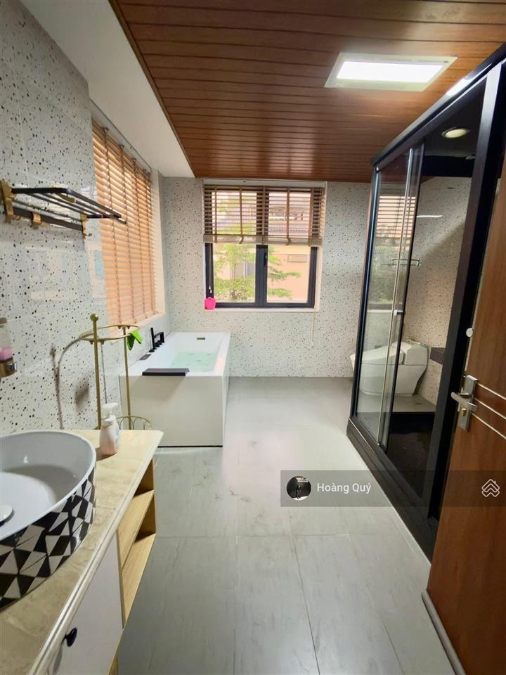 Bán gấp biệt thự kđt hạ đình  thanh xuân lô góc 160m2*hai mặt tiền vị trí đẹp kinh doanh chỉ 45 tỷ