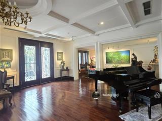 Bán gấp biệt thự lô góc kđt vinaconex 3  trung văn 162.8m2 5 tầng. vị trí kinh doanh chỉ 51.5 tỷ
