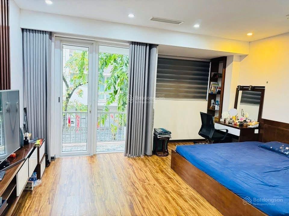 Bán gấp liền kề kđt trung yên  cầu giấy 100m2*5 tầng. view khuôn viên, vị trí kinh doanh chỉ 42 tỷ