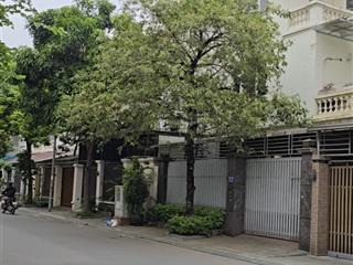 Bán gấp biệt thự nguyễn văn lộc  hà đông 148.5m2* mặt tiền 9m. sân vườn rộng dãy kinh doanh