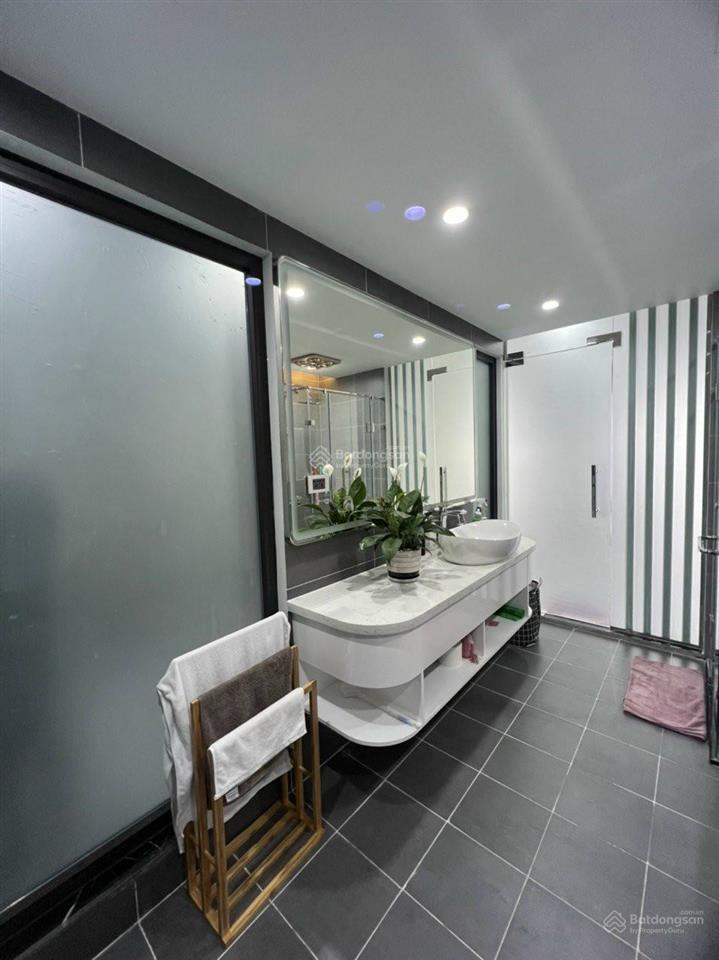 Giảm 3.5 tỷ, phân lô phố ngụy như kon tum 109.5m2*mặt tiền 10m. căn góc, 6 tầng thang máy chỉ 45 tỷ