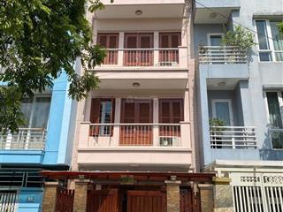 Bán gấp phân lô ngụy như kon tum 35.8m2 xây 5 tầng. view gần khuôn viên, gara xe 7 chỗ giá 13.5 tỷ