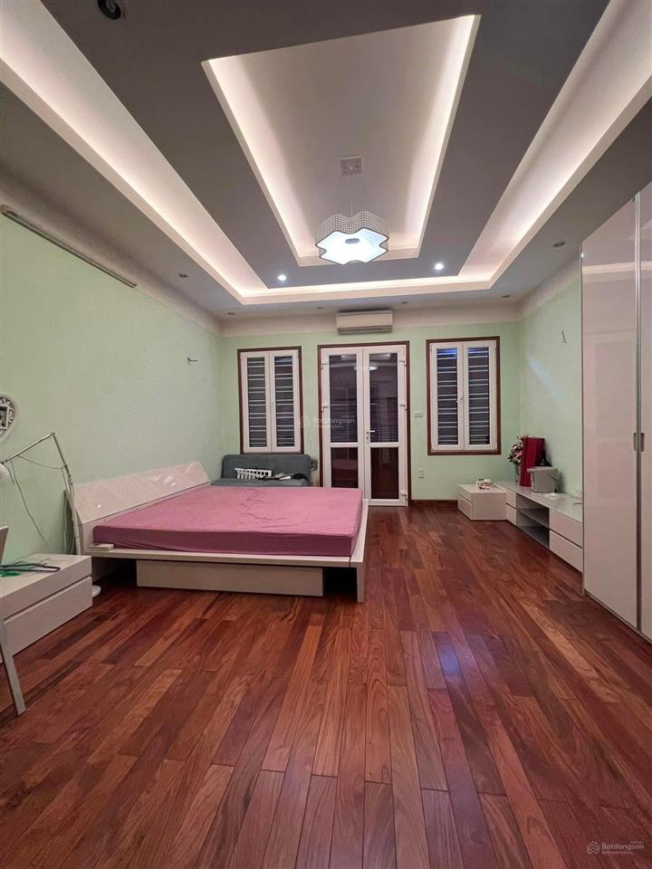 Bán gấp phân lô ngụy như kon tum 35.8m2 xây 5 tầng. view gần khuôn viên, gara xe 7 chỗ giá 13.5 tỷ
