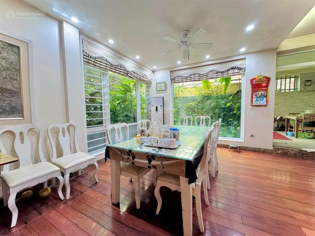 Biệt thự kđt linh đàm  hoàng mai 200m2* mặt tiền 10m. dãy chính view sân chơi chỉ 51.5 tỷ