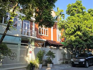 Biệt thự làng việt kiều châu âu  nguyễn văn lộc 185.2m2 mặt tiền 12m. dãy chính kinh doanh 52 tỷ