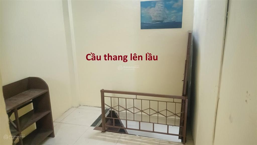 Một phần nhà riêng ngang 6m, hẻm rộng 6m, ngay sau haxaco hàng xanh (mercedes).