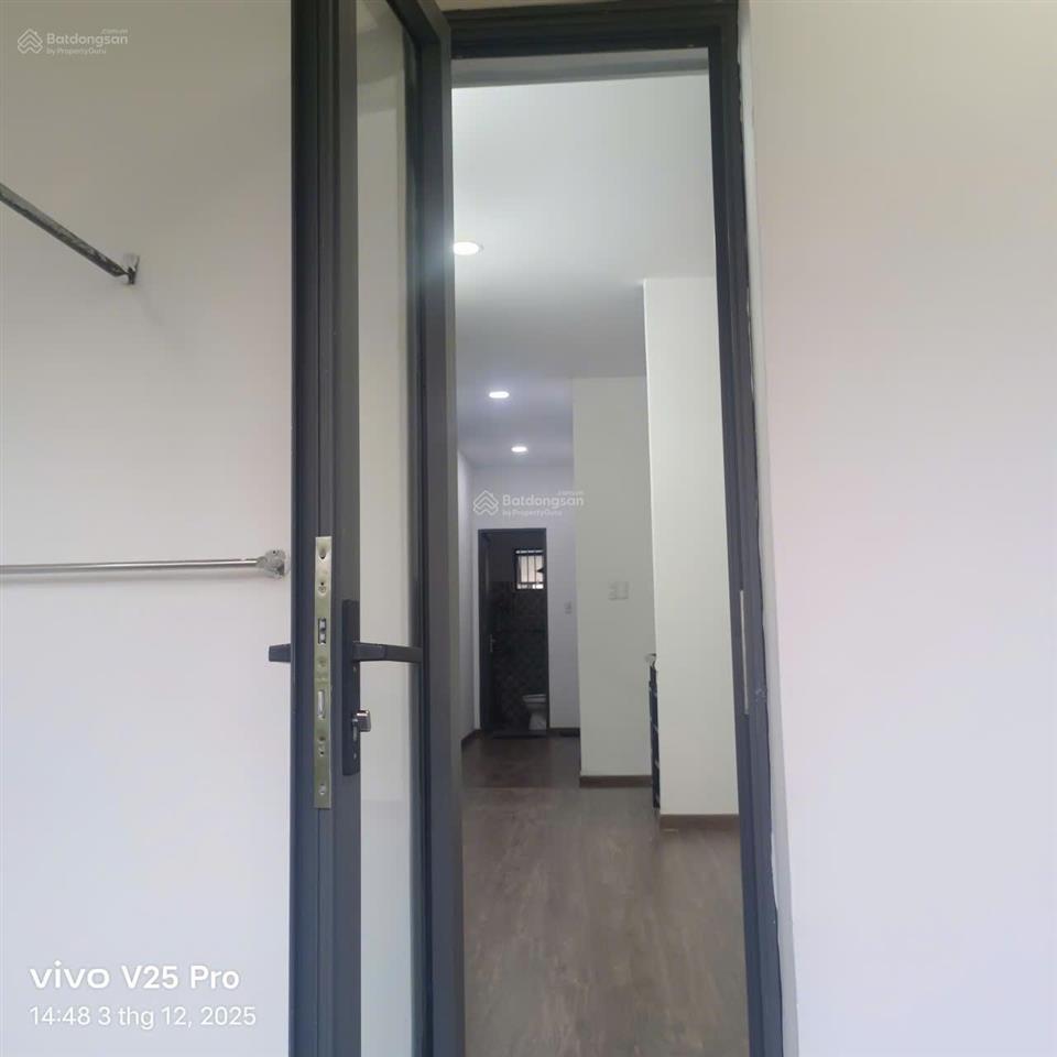 Bán nhà riêng tại ecohome 1, 2,15 tỷ, 60m2, 3pn, 2wc.