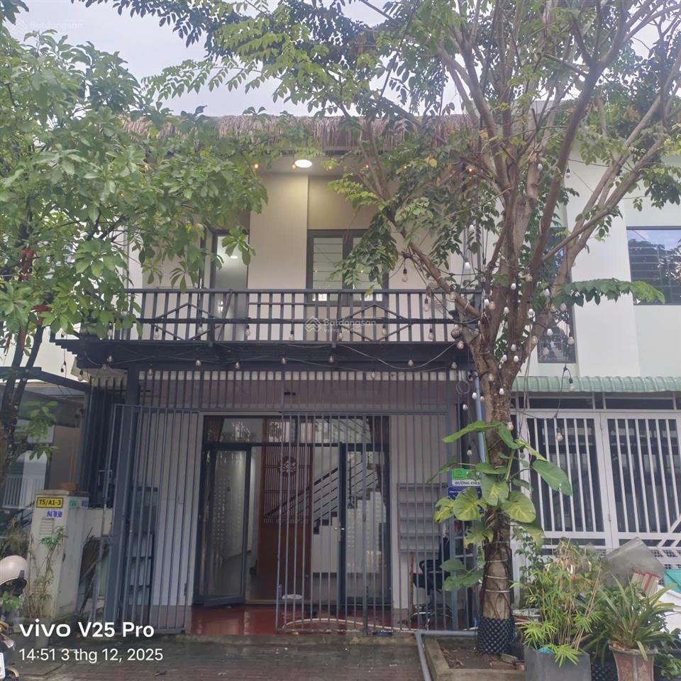 Bán nhà riêng tại ecohome 1, 2,15 tỷ, 60m2, 3pn, 2wc.