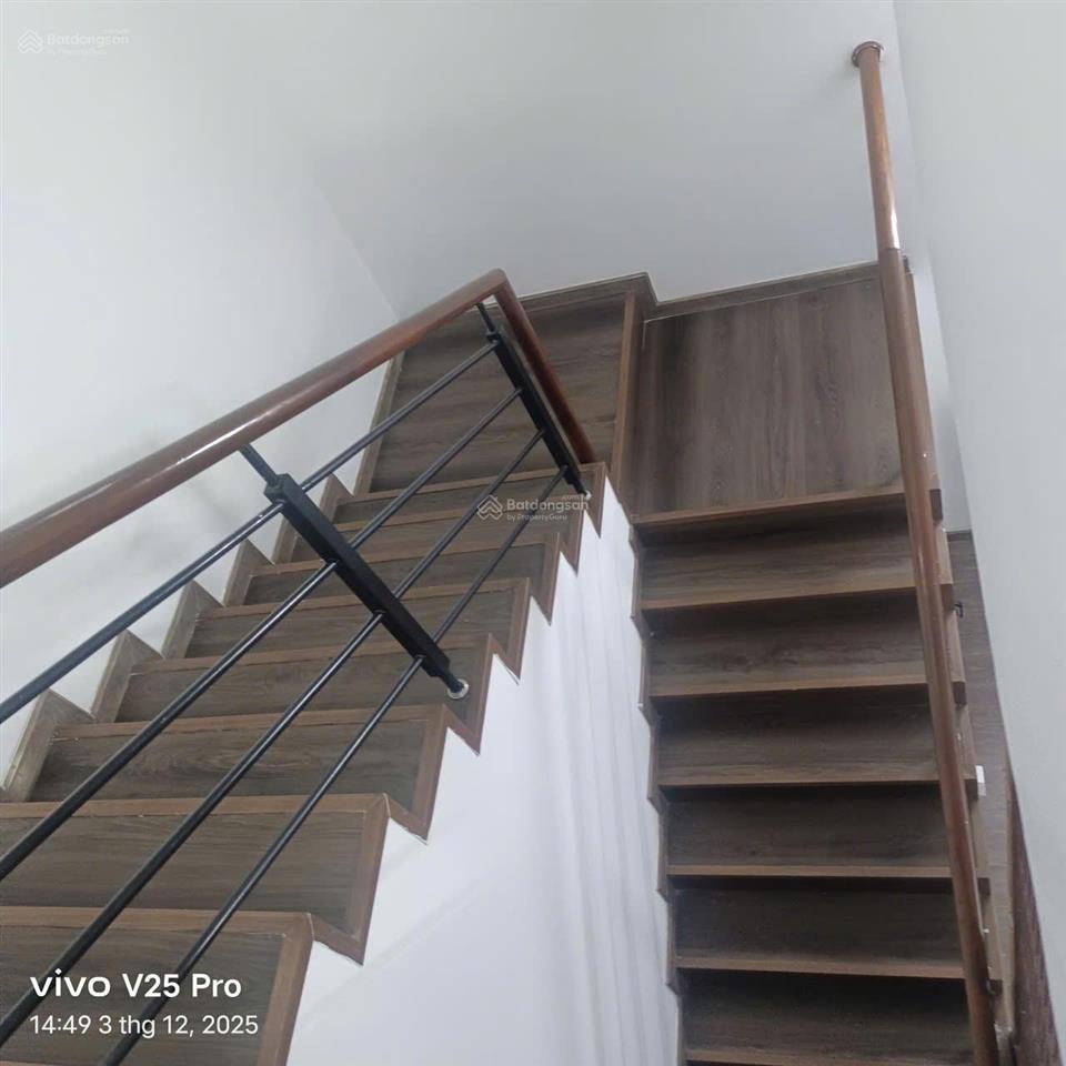 Bán nhà riêng tại ecohome 1, 2,15 tỷ, 60m2, 3pn, 2wc.