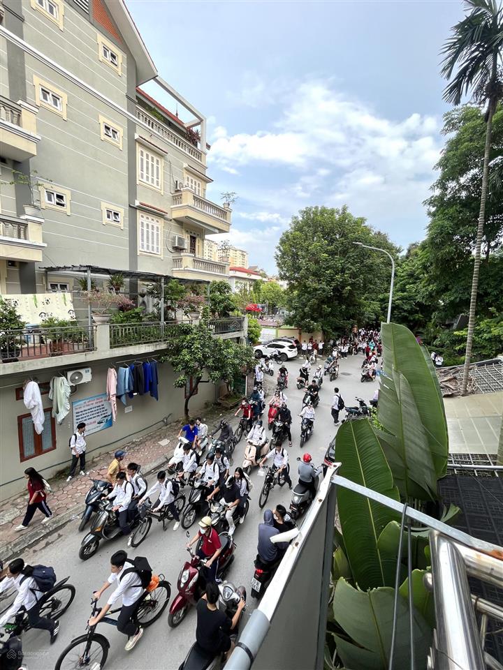 Bán nhà vị trí vip tt1 kđt văn quán, cực hiếm nhà bán, kinh doanh, cốt cao nhất kđt, trục chính