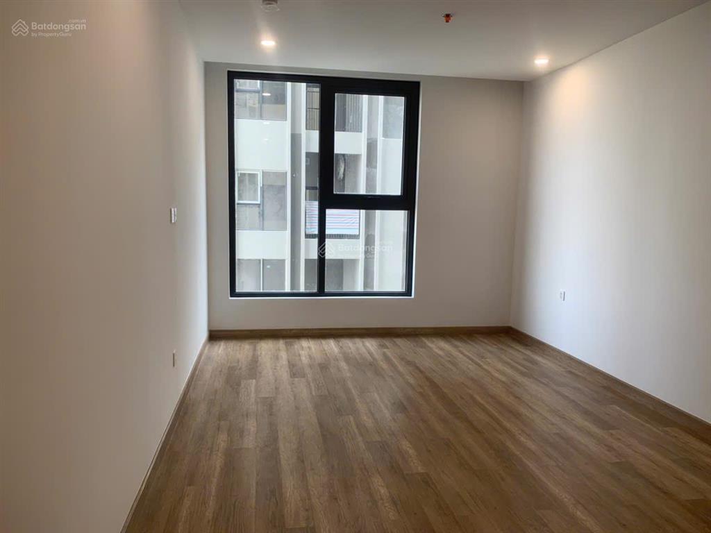 Duy nhất 1 căn 2pn giá rẻ nhất của the flame vine chỉ 72 triệu/m2. tầng cao, hướng mát