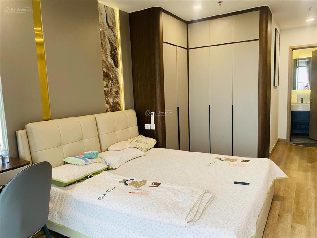 Chính chủ bán căn 3n diện tích 138m2 the wisteria, nhận nhà luôn, full đồ, sẵn sổ hồng, 9.35 tỷ