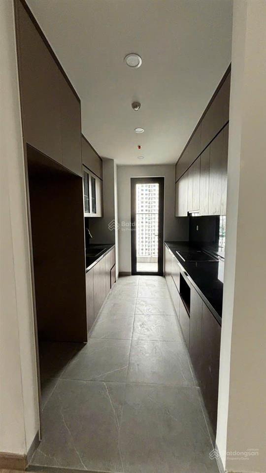 Chung cư the wisteria nhà mới tinh căn 4n 142m2 giá 59 triệu/m2, sẵn sổ hồng.