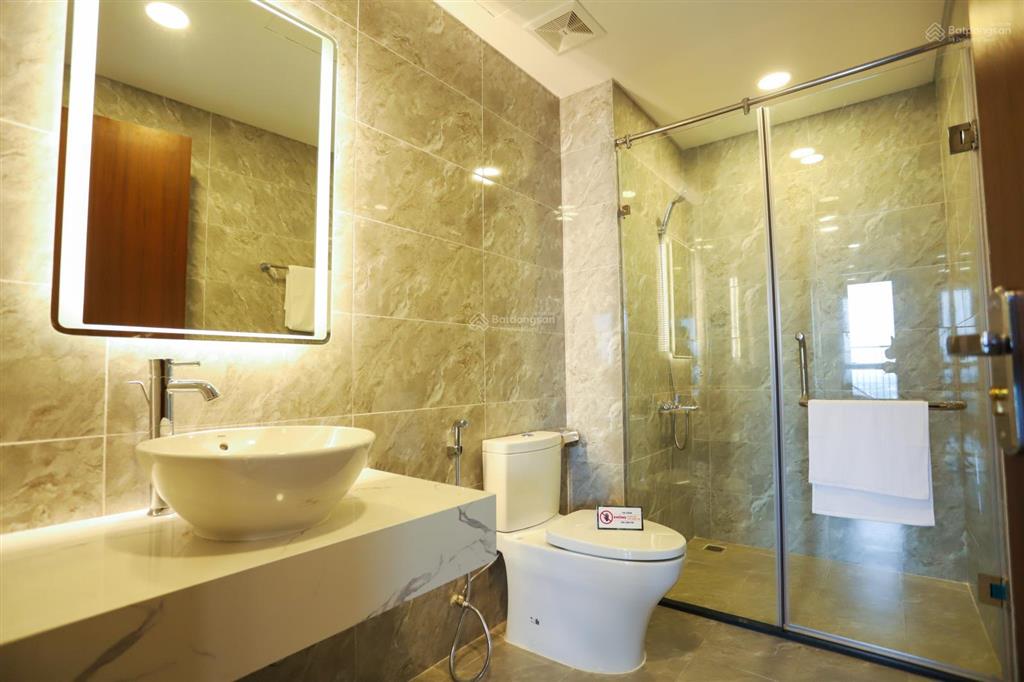 Chính chủ bán căn 2n ở thanh xuân 66m2 hướng nam view hồ, full nội thất mà giá chỉ 97 triệu/m2