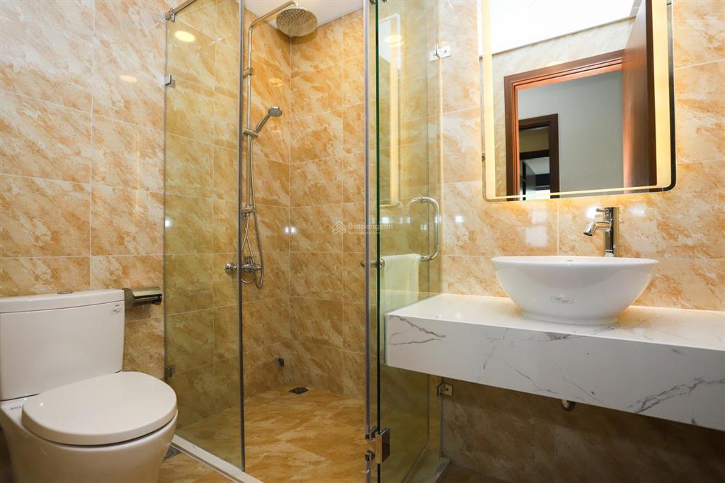 Chính chủ bán căn 2n ở thanh xuân 66m2 hướng nam view hồ, full nội thất mà giá chỉ 97 triệu/m2