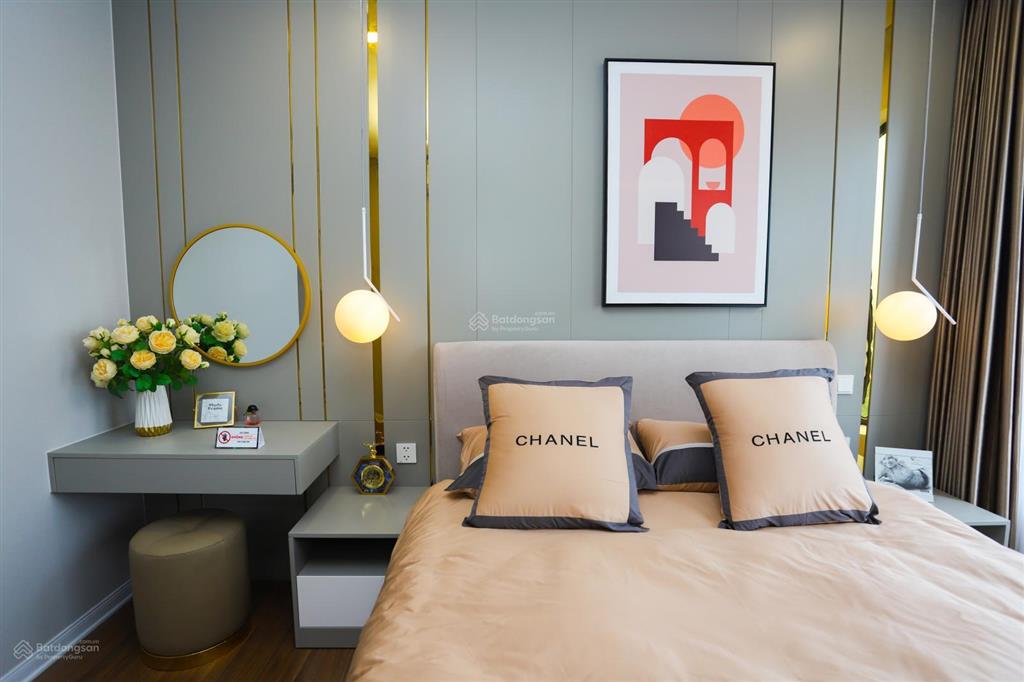 Chính chủ bán căn 2n ở thanh xuân 66m2 hướng nam view hồ, full nội thất mà giá chỉ 97 triệu/m2