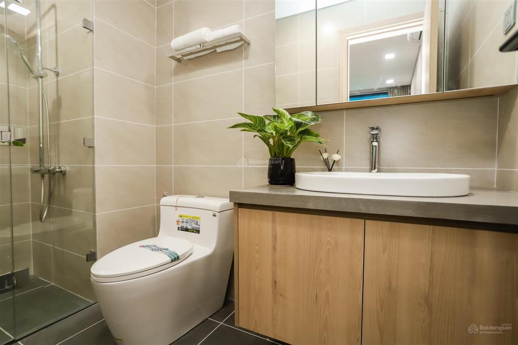Căn c1 view trực diện hồ  công viên trung tâm hoa hậu của kdt park city, giá chỉ 108 triệu/m2