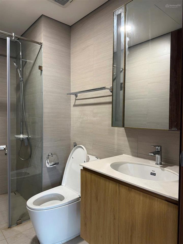 Bán căn góc akari city chủ đang ngộp 4,5 tỷ sổ sẵn 80m2 (2pn /2wc) view hồ bơi ac tham khảo giá