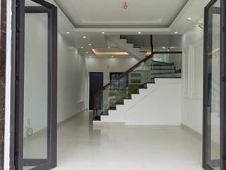 Bán nhà 3 tầng xây độc lập, lô góc, ô tô đỗ cửa, trà khê, anh dũng,dương kinh.