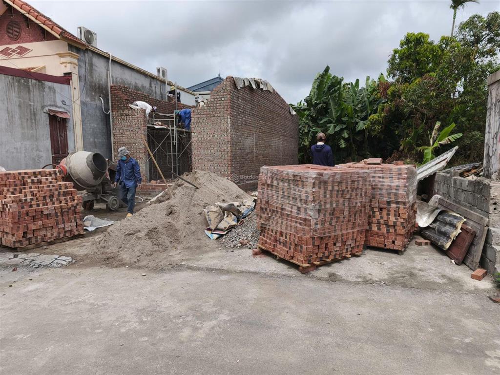 86m2 ngang 5m, đường nhựa 5m, cạnh đường cầu rào 3, chỉ nhỉnh 2 tỷ
