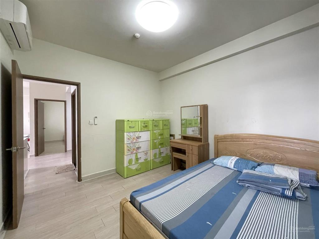 Cần bán căn 3pn 98m2  chỉ 4.2 tỷ  chung cư the eastern  299 liên phường, q9 cũ, hcm